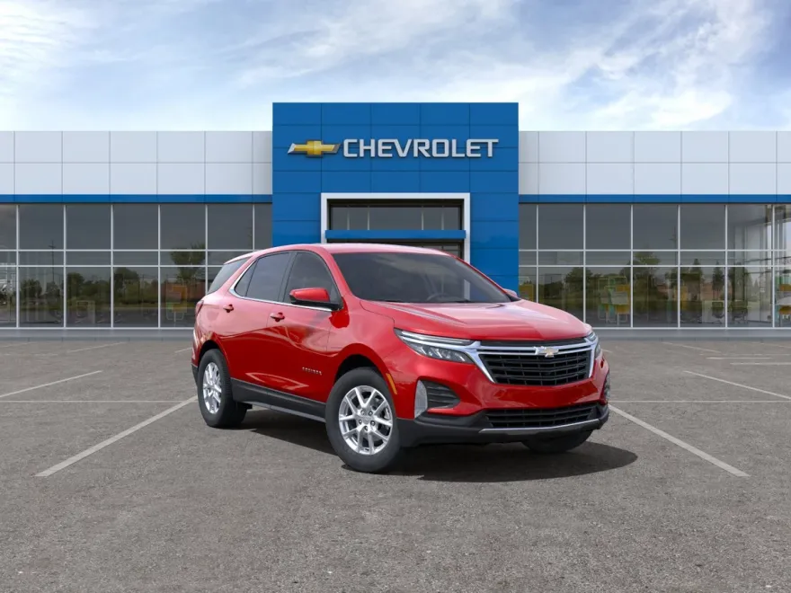 2023 Chevrolet Equinox LT photo 1