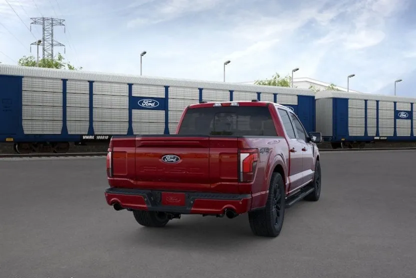 2025 Ford F-150 Lariat photo 1