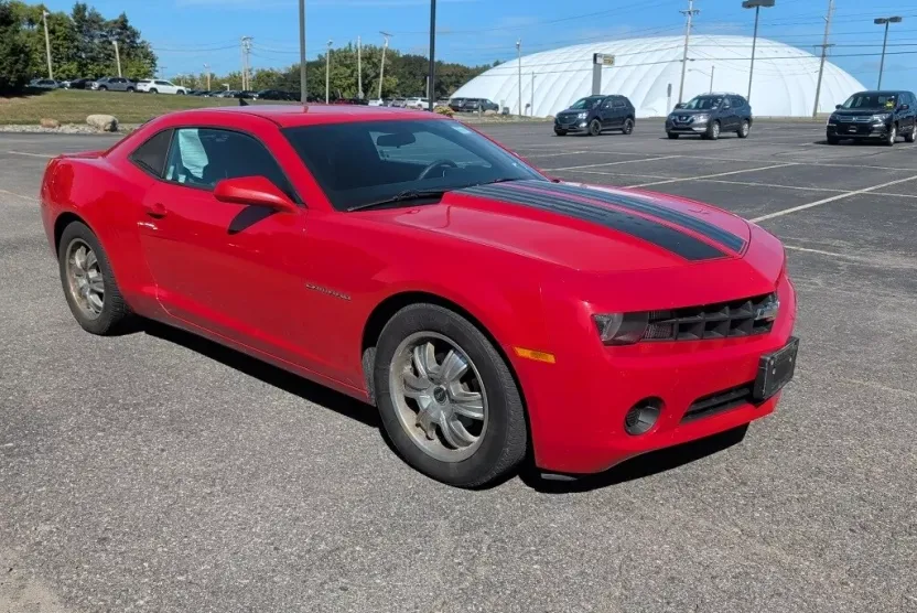 2013 Chevrolet Camaro 1LS photo 1
