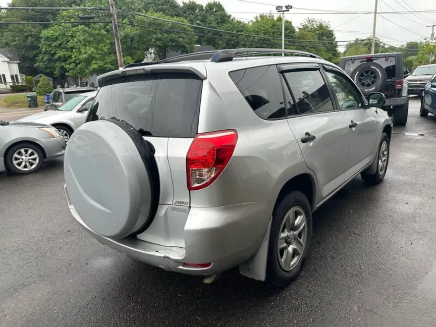 2007 Toyota RAV4 photo 1