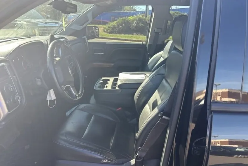 2014 Chevrolet Silverado 1500 LTZ photo 1
