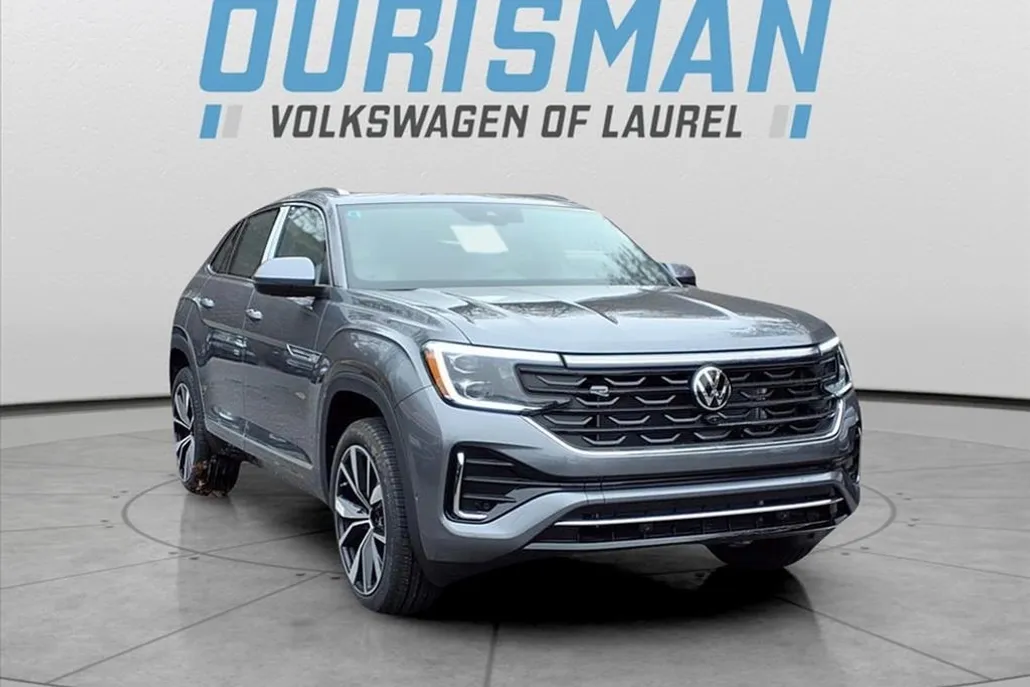 2025 Volkswagen Atlas Cross Sport SEL Premium R-Line photo 1