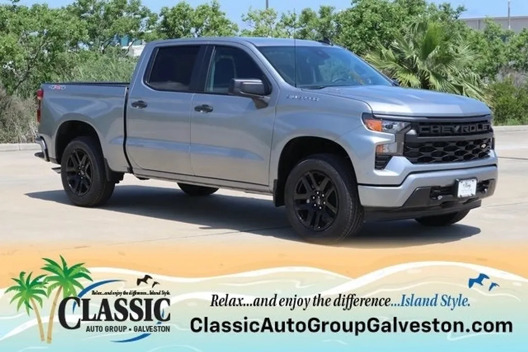 2025 Chevrolet Silverado 1500 Custom photo 1