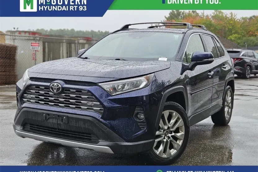 2019 Toyota RAV4 Limited photo 1