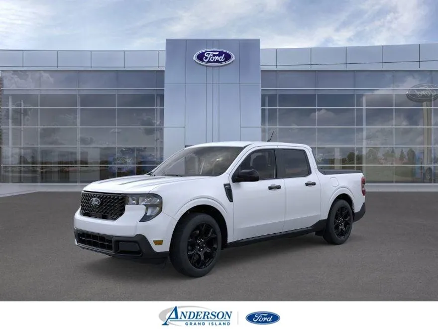 2025 Ford Maverick XLT photo 1