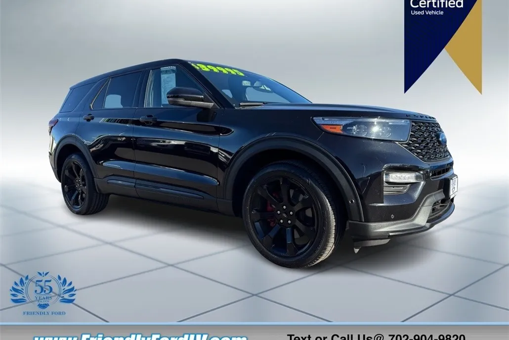 2022 Ford Explorer ST photo 1