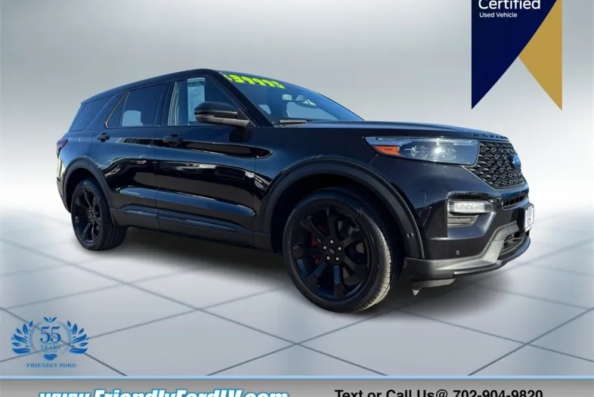 2022 Ford Explorer ST photo 1