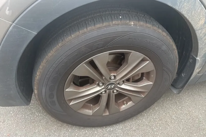 2014 Hyundai Santa Fe Sport Base photo 1