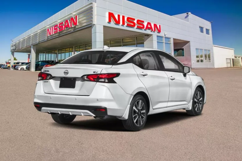 2025 Nissan Versa SV photo 1