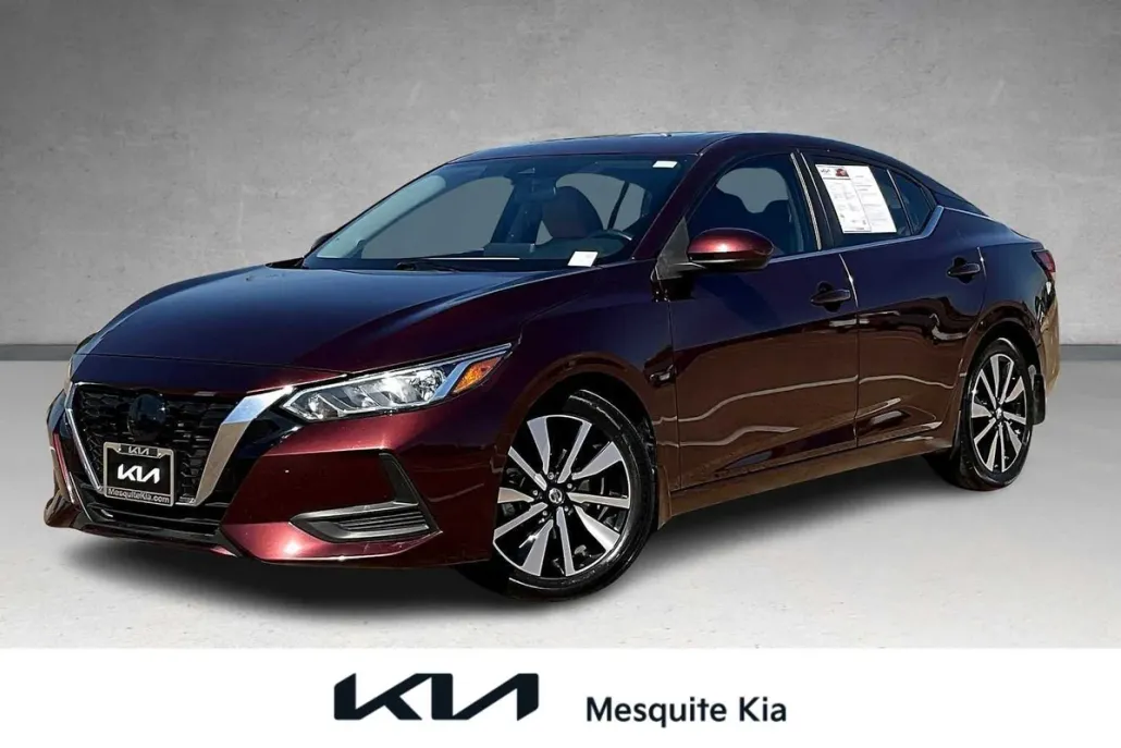 2022 Nissan Sentra SV photo 1