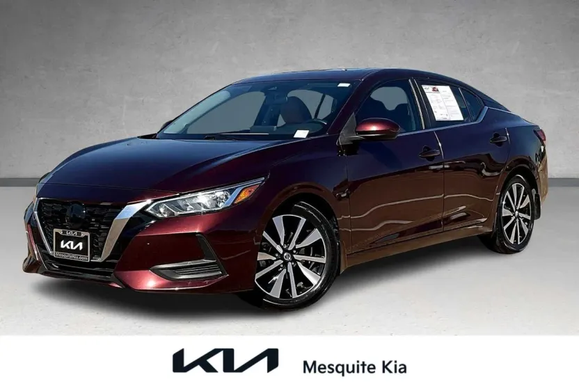 2022 Nissan Sentra SV photo 1