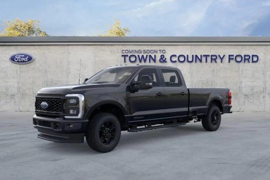 2025 Ford F-350 XL photo 1
