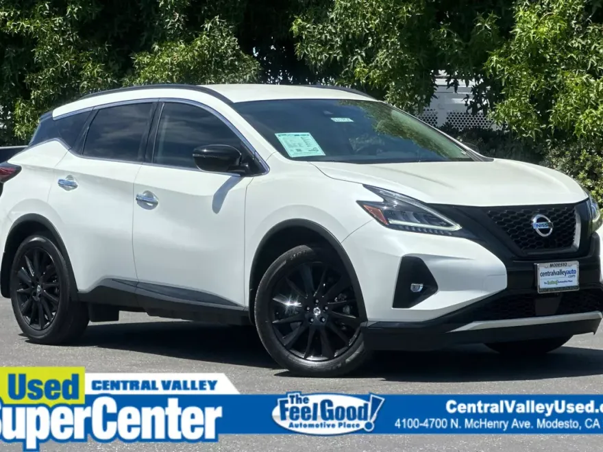 2022 Nissan Murano SV photo 1