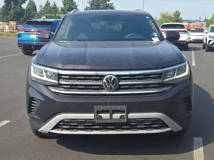 2023 Volkswagen Atlas Cross Sport V6 SE Technology photo 1