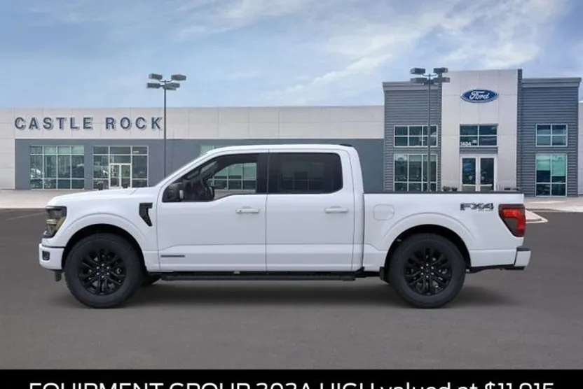 2025 Ford F-150 XLT photo 1