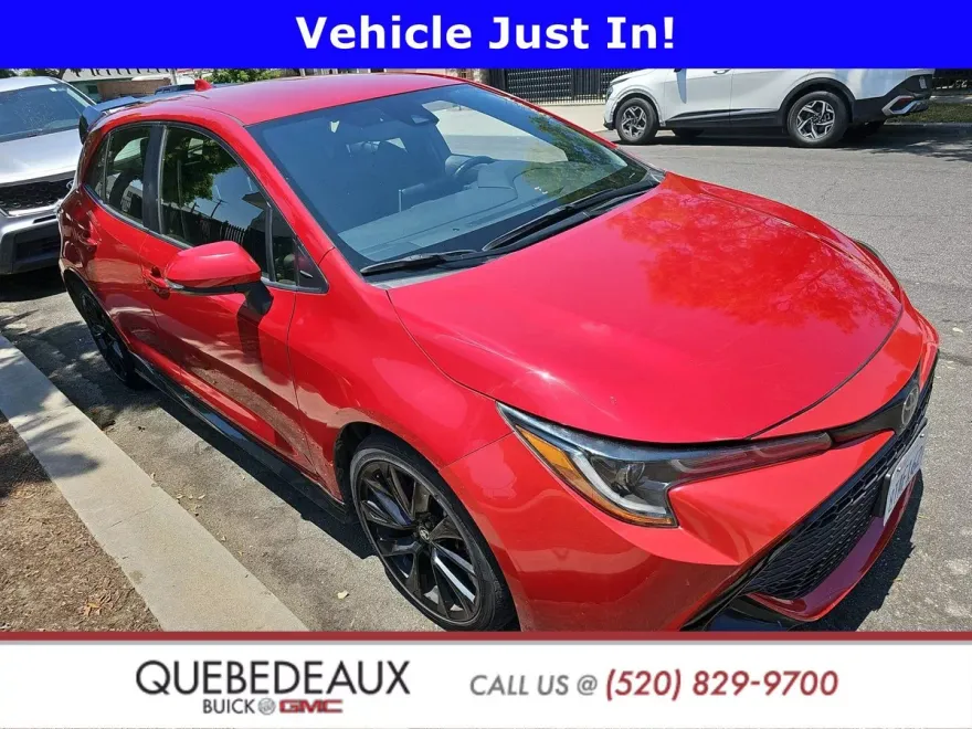 2021 Toyota Corolla SE photo 1