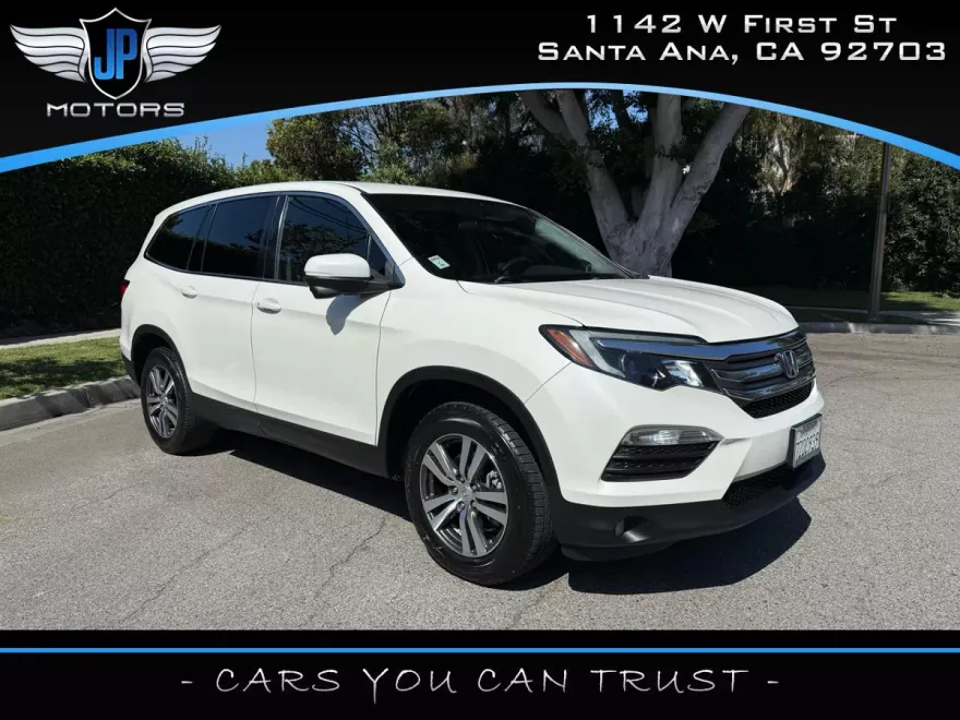 2017 Honda Pilot EX photo 1