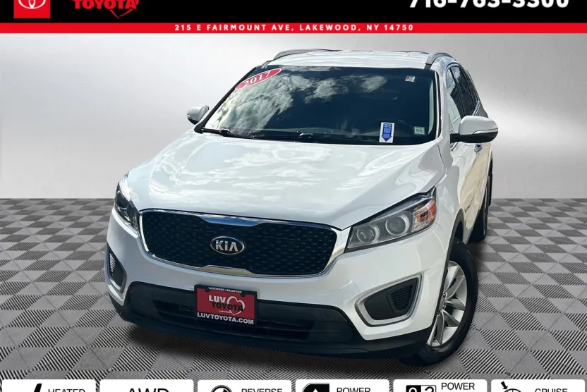 2017 Kia Sorento LX photo 1