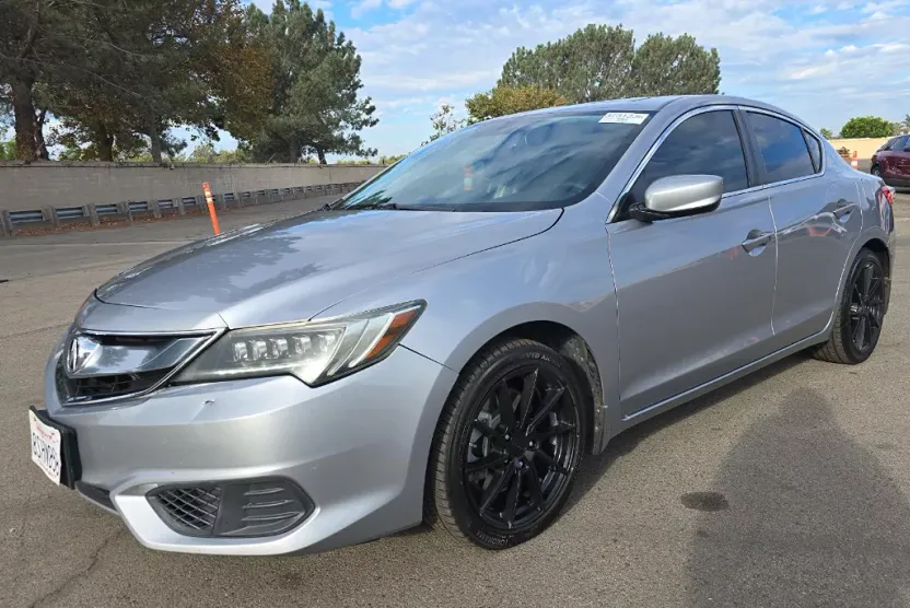 2017 Acura ILX Premium Technology Plus photo 1