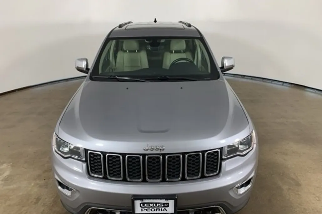2021 Jeep Grand Cherokee Limited photo 1