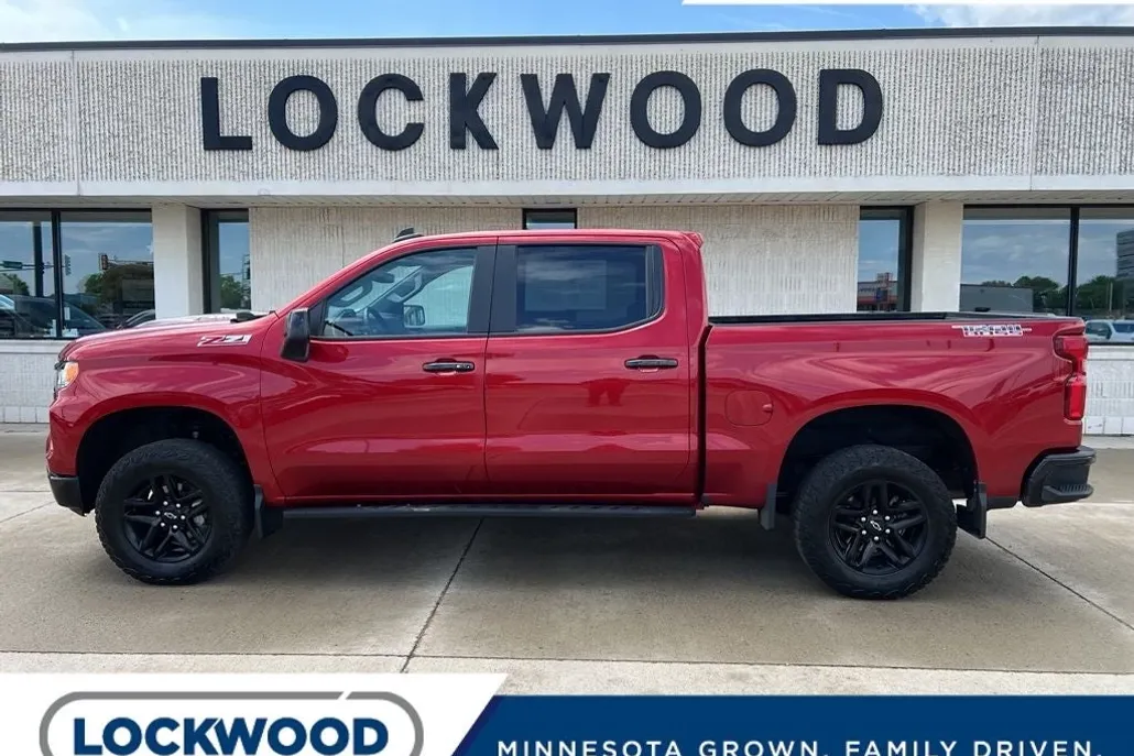 2024 Chevrolet Silverado 1500 LT Trail Boss photo 1
