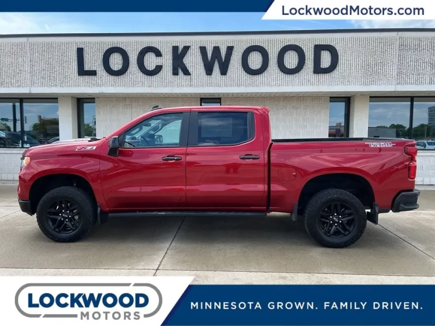 2024 Chevrolet Silverado 1500 LT Trail Boss photo 1
