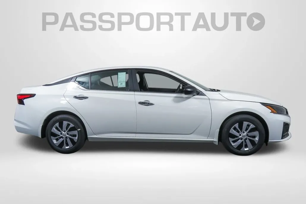 2025 Nissan Altima 2.5 S photo 1