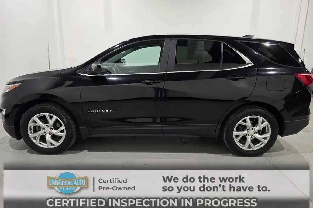 2021 Chevrolet Equinox LT photo 1