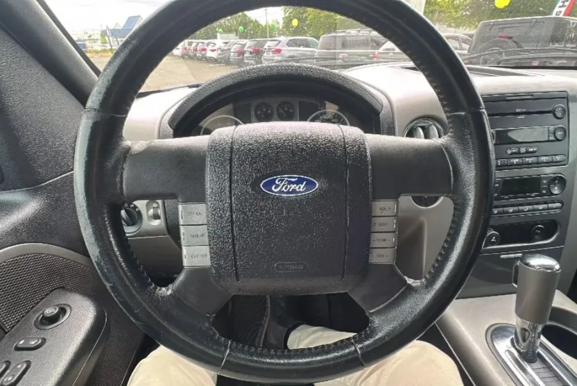 2007 Ford F-150 photo 1