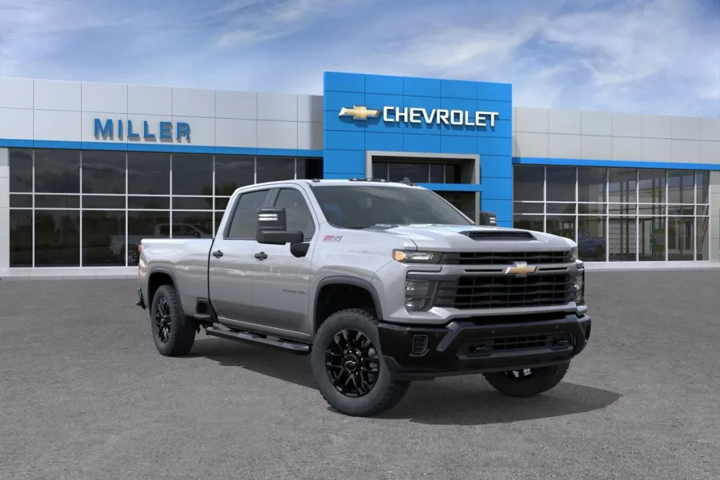 2025 Chevrolet Silverado 2500HD Custom photo 1