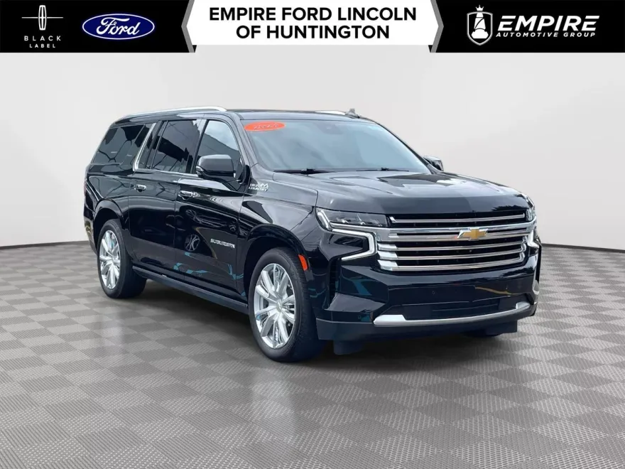 2024 Chevrolet Suburban High Country photo 1