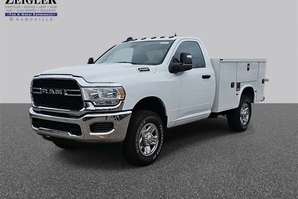 2024 Ram 2500 Tradesman photo 1