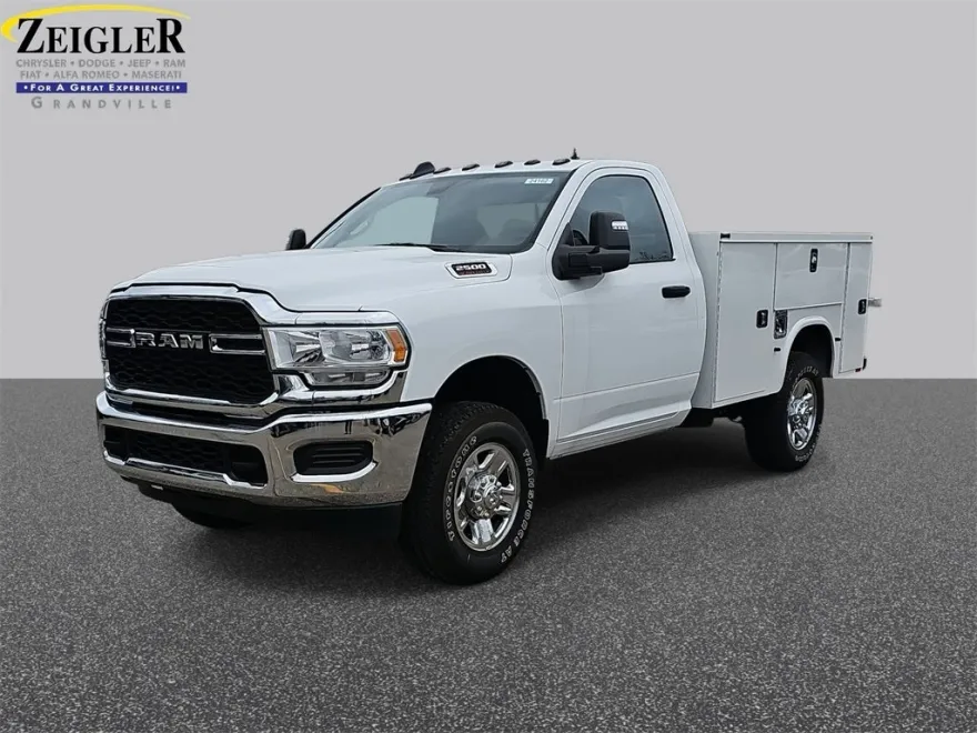 2024 Ram 2500 Tradesman photo 1