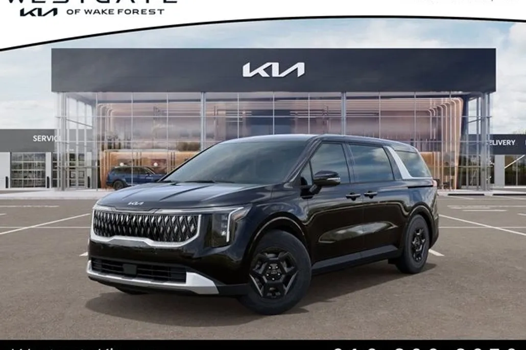2025 Kia Carnival LXS photo 1