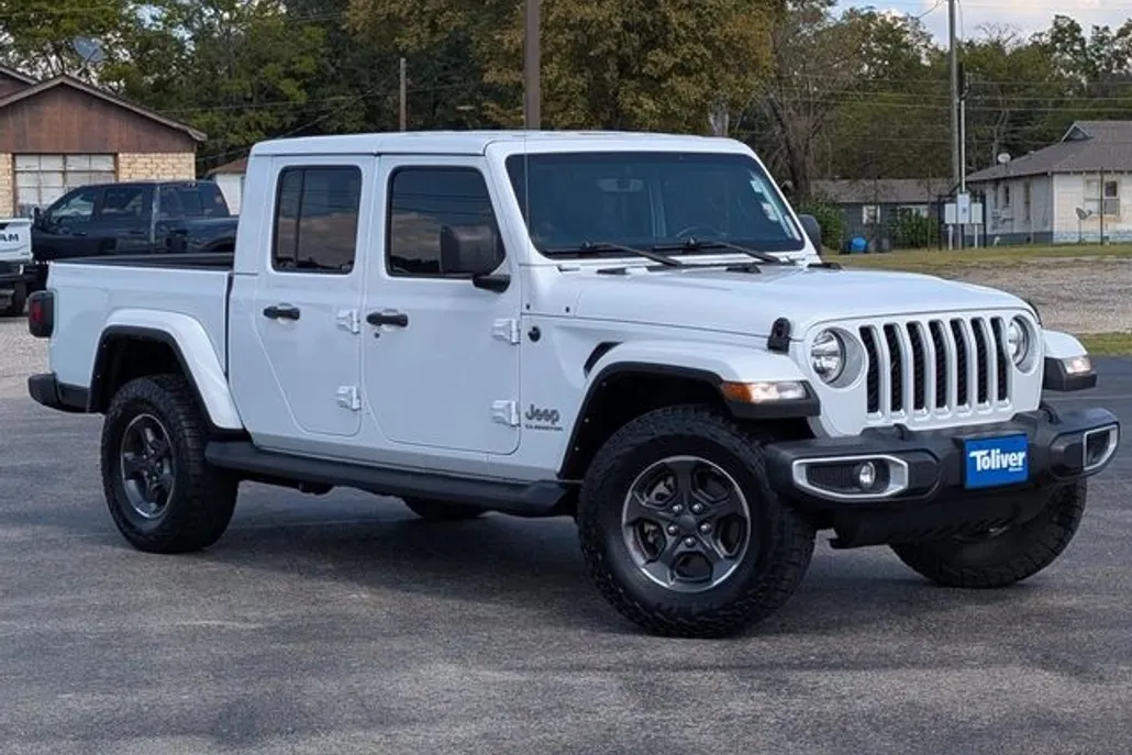 2021 Jeep Gladiator Overland photo 1
