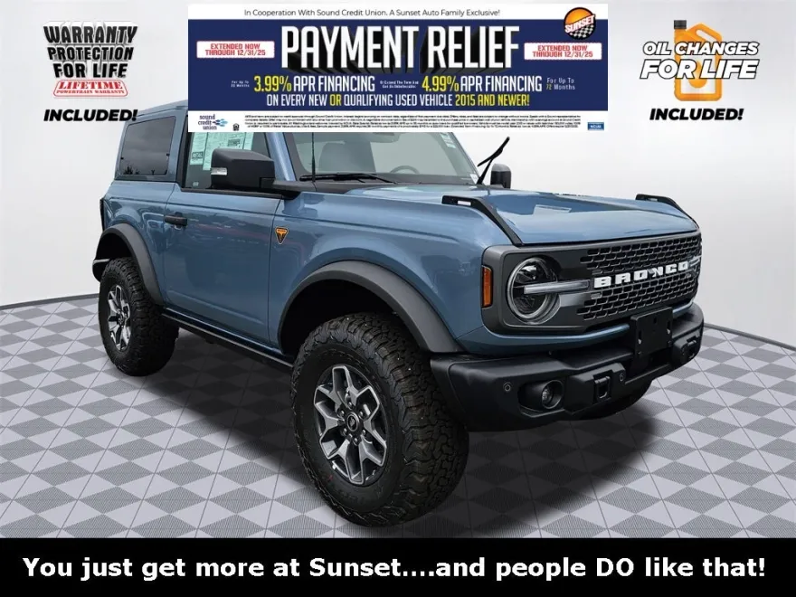 2025 Ford Bronco Badlands photo 1