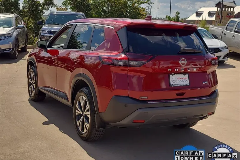 2023 Nissan Rogue SV photo 1