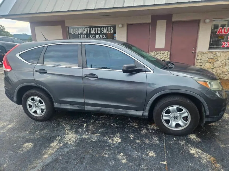 2013 Honda CR-V LX photo 1