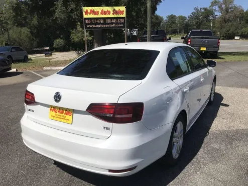 2018 Volkswagen Jetta S photo 4