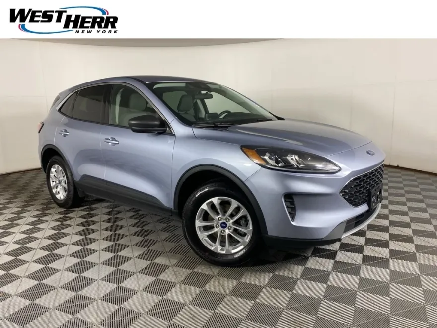 2022 Ford Escape SE photo 1