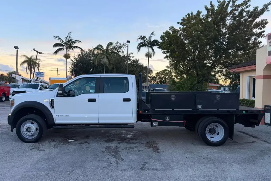 2019 Ford F-550 XL photo 1