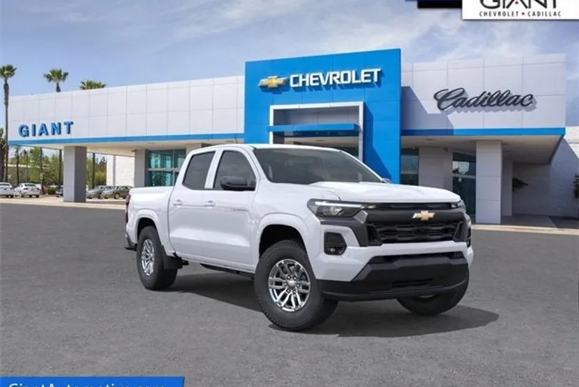 2026 Chevrolet Colorado LT photo 1