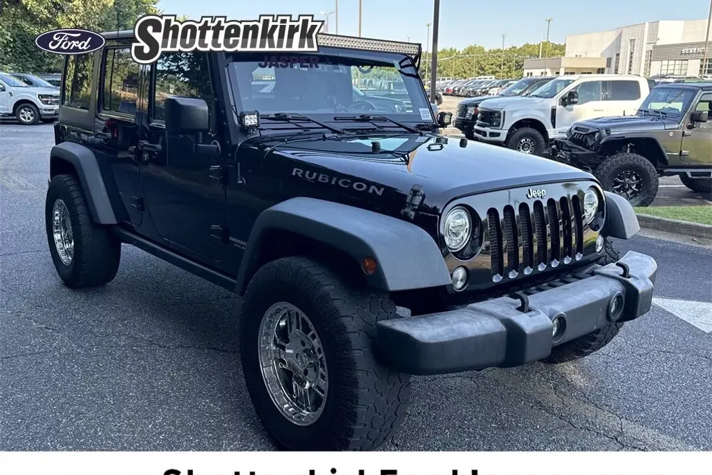 2017 Jeep Wrangler Unlimited Rubicon photo 1