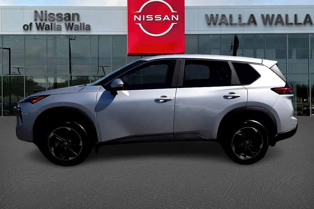 2024 Nissan Rogue SV photo 1