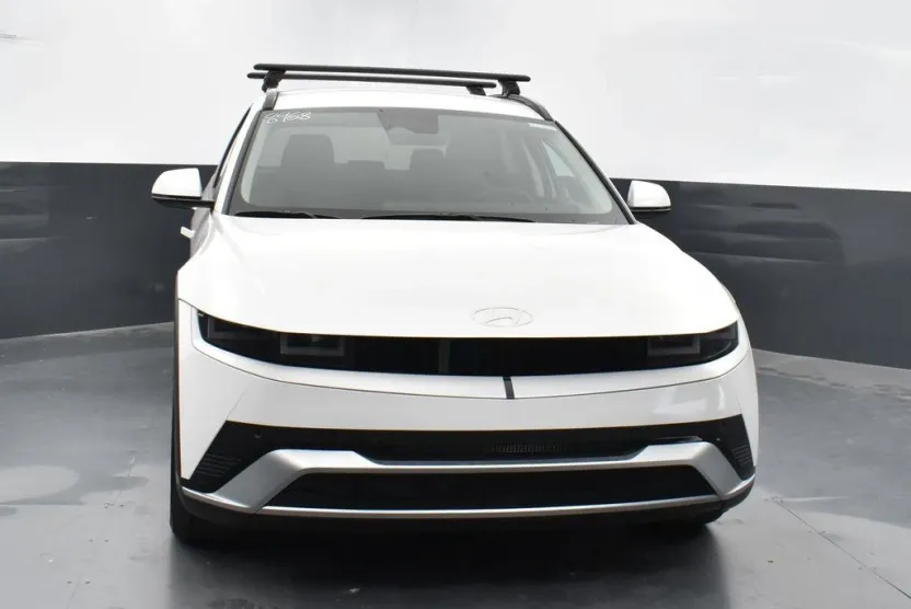 2025 Hyundai Ioniq 5 SEL photo 1