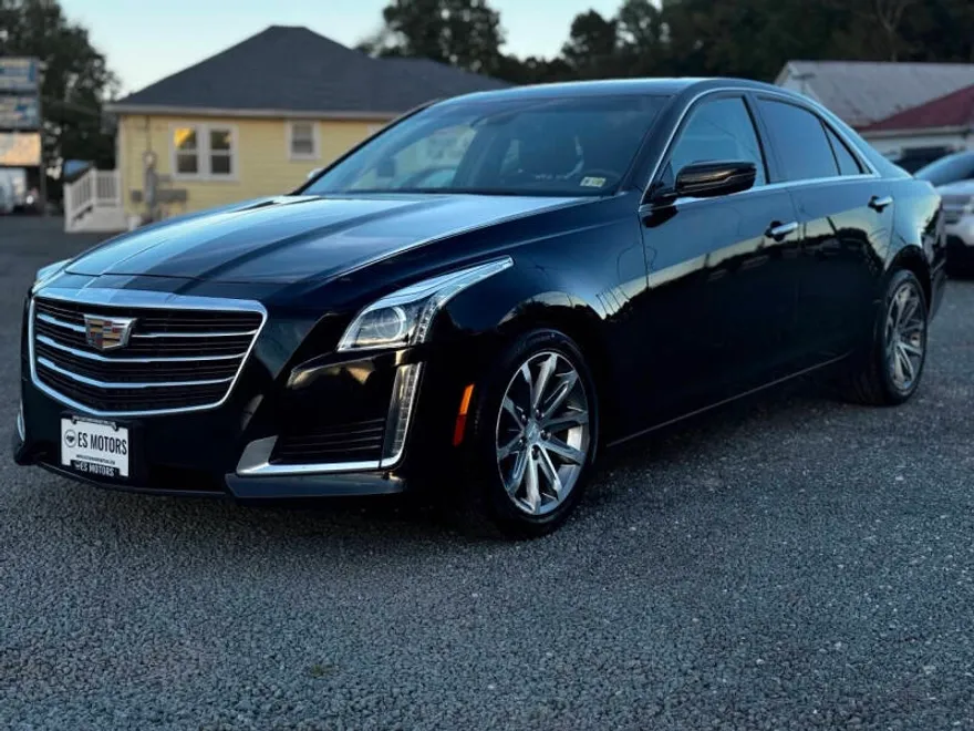 2016 Cadillac CTS Luxury photo 1