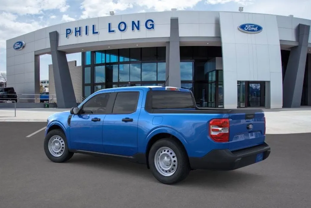 2025 Ford Maverick XL photo 1