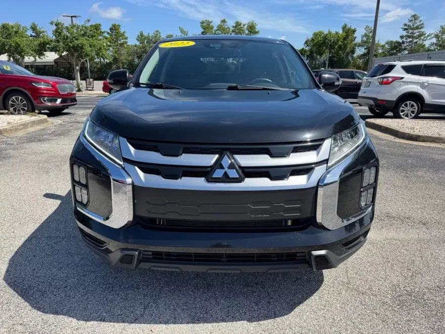 2022 Mitsubishi Outlander Sport ES photo 1