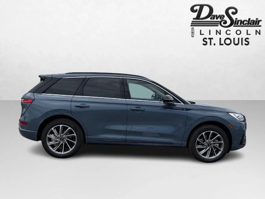 2025 Lincoln Corsair Grand Touring photo 1