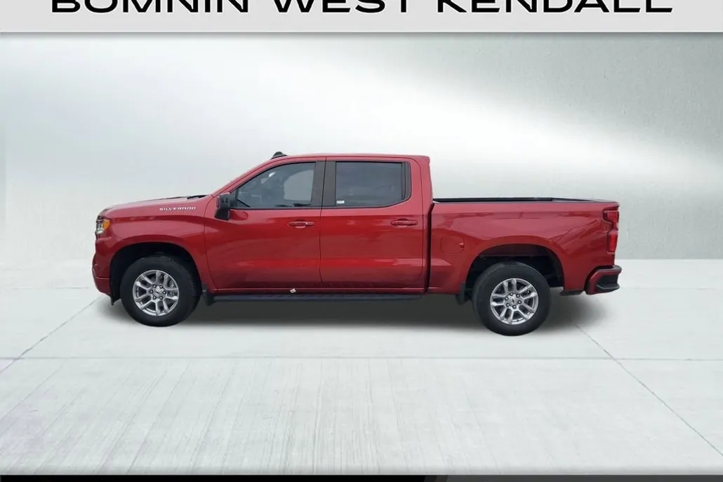 2023 Chevrolet Silverado 1500 RST photo 1